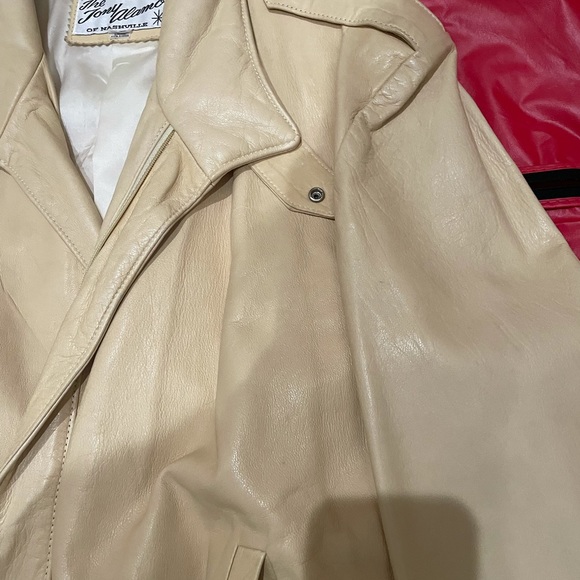 Vintage Tony Alamo Leather Jacket excellent condition still has bag. - Picture 11 of 13